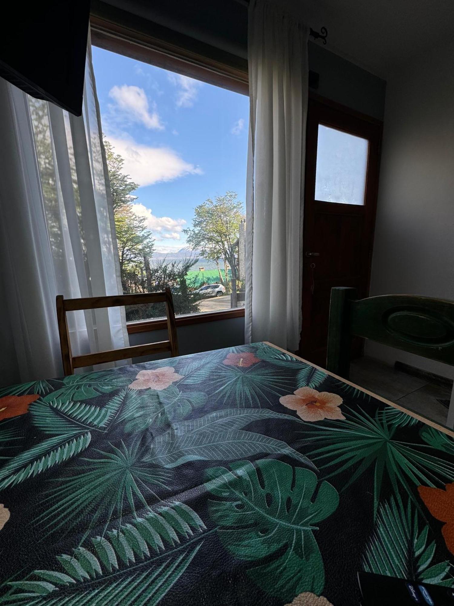 Apart Las Bandurrias Apartment *